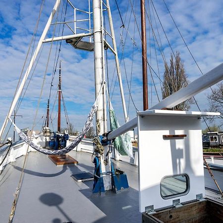 Asile Flottant Hotel Amsterdam Ngoại thất bức ảnh