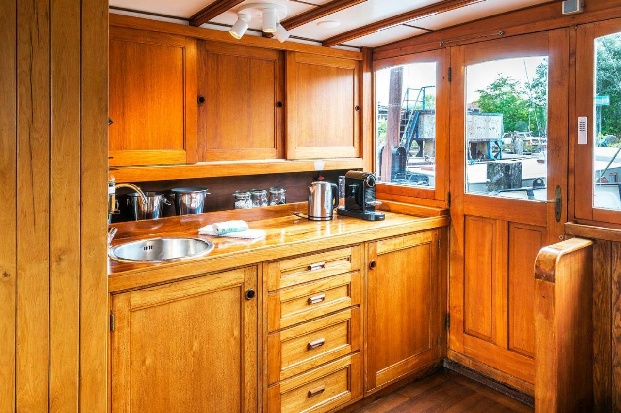 Asile Flottant Hotel Amsterdam Ngoại thất bức ảnh